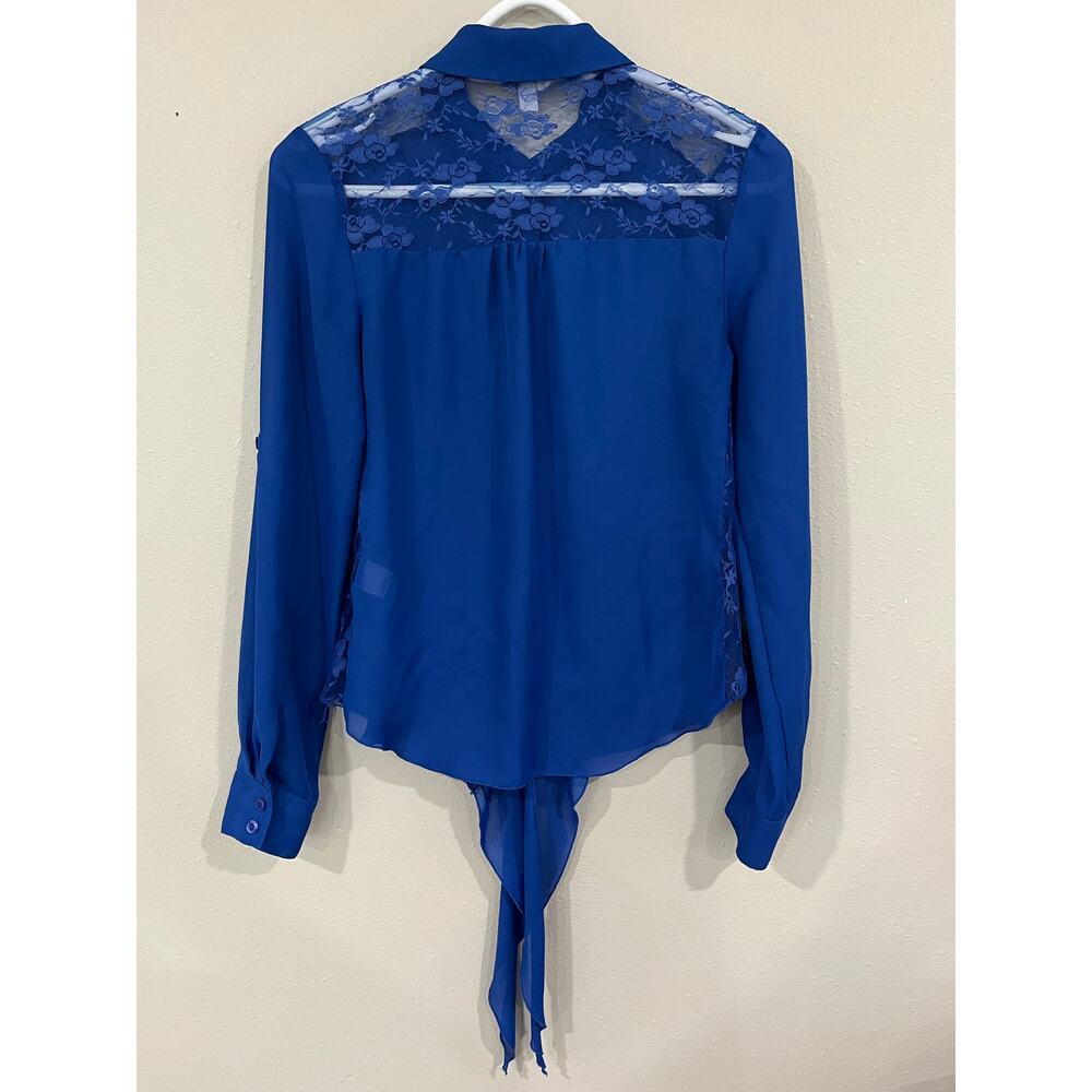 Candie’s Sheer Lace Blouse Womens Medium Blue Button Up Sheer Top - Picture 3 of 13